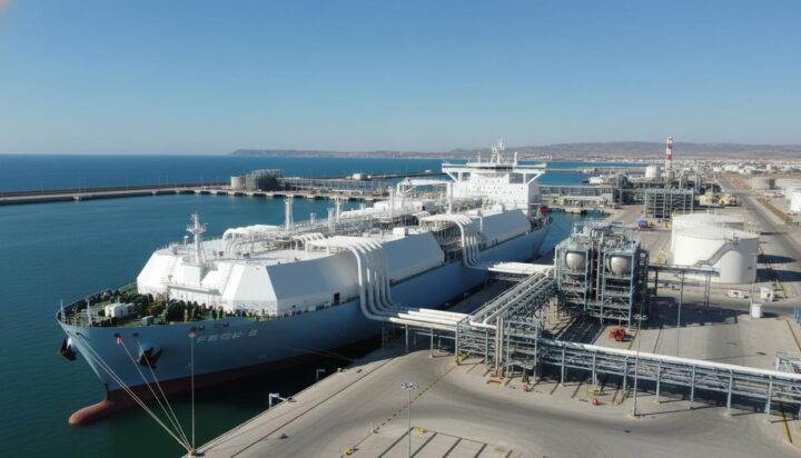 Марокко ставит на паузу ключевой СПГ-проект в порту Надор
